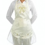 Stylish Holiday and Christmas Aprons To Get You In The Holiday Spirit 5